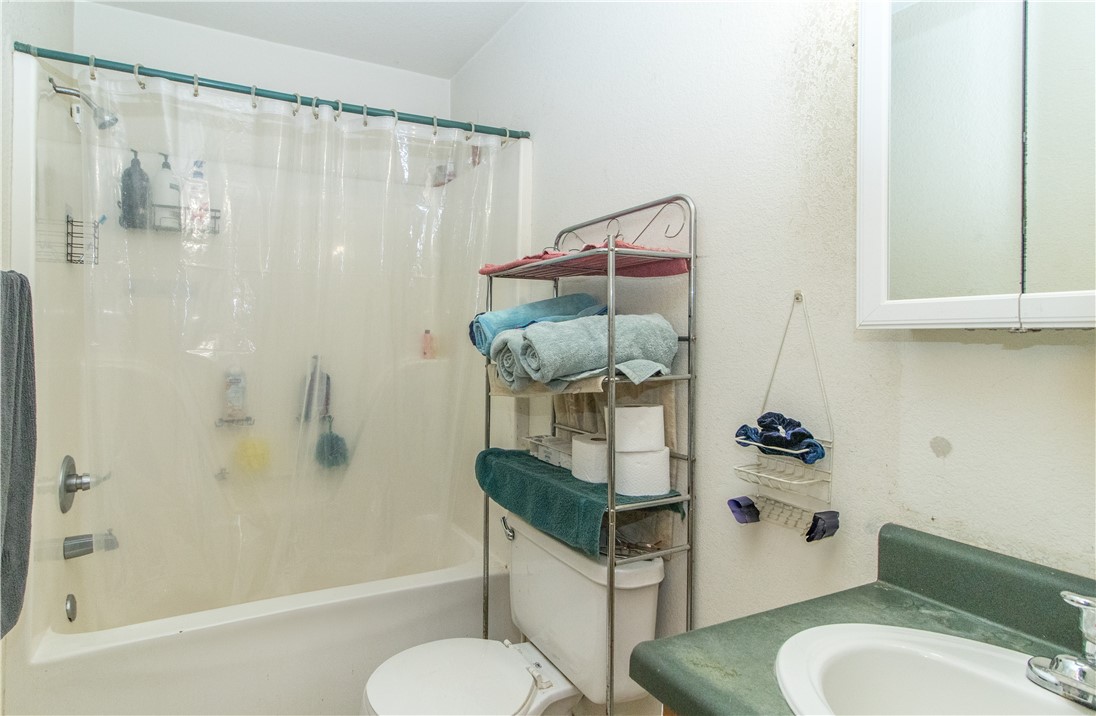 Oakwoods Ph 01 - Residential