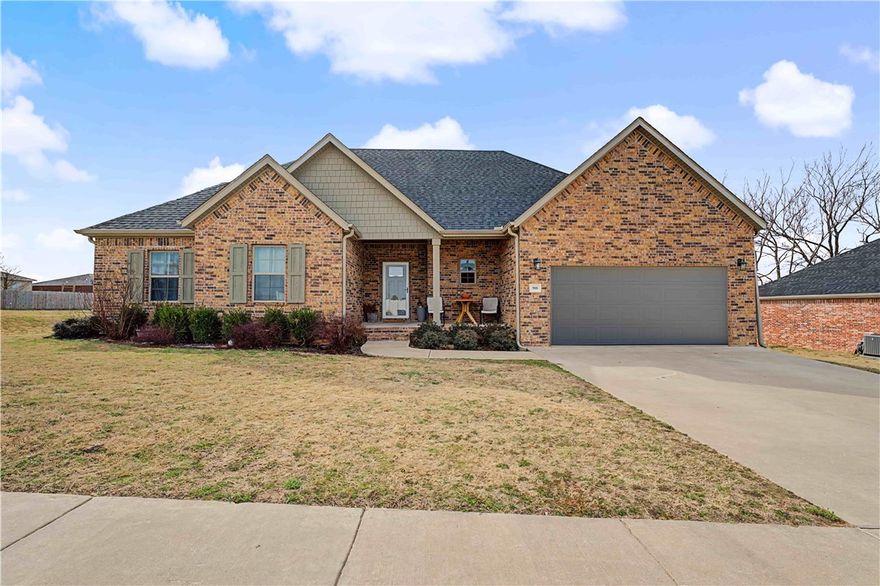 This beautiful 4 bedroom, 3 bathroom home has plenty of flexible space throughout. The garage is heated & cooled with the option to use it as an extra living space, or an actual very large two car garage. The choice is yours! 
Step in through the cozy front porch to see the tall ceilings in the entryway & living. Your split floor plan has 1 bedroom set apart from the remaining 3 bedrooms. This homey & spacious kitchen is accompanied with a large bar seating area, tons of custom cabinetry, & granite countertops. Don't miss the serene deck through the back door. Do not miss an opportunity to view this home soon. Welcome home!