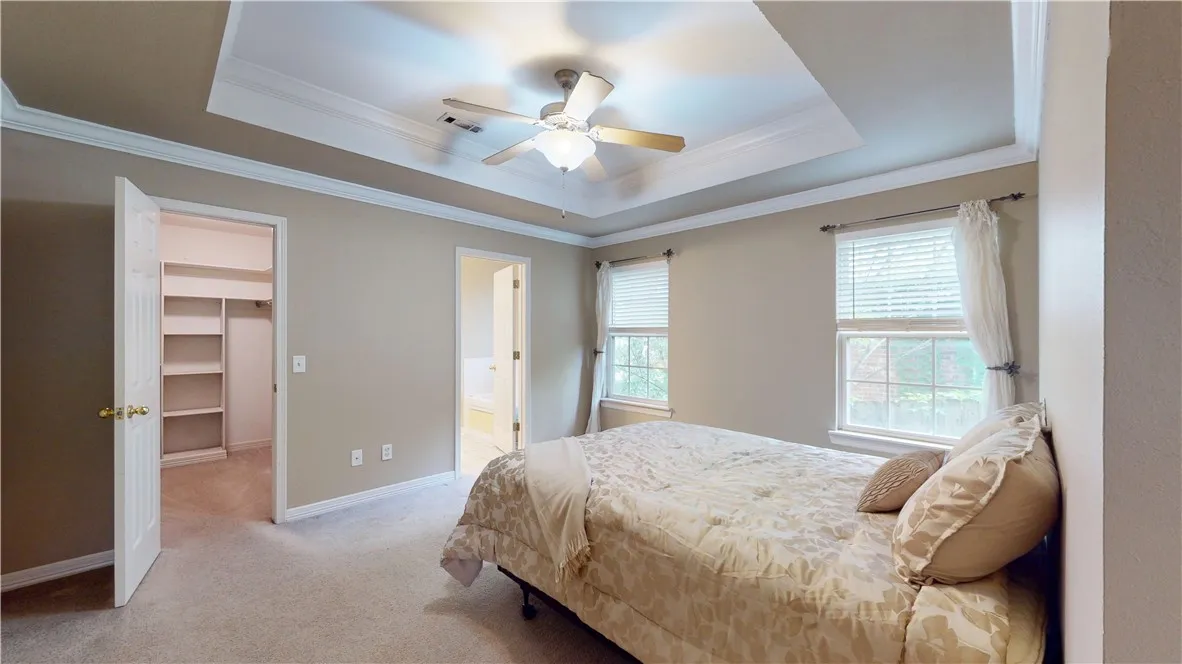 Bentonville, Arkansas 72712, United States, 3 Bedrooms Bedrooms, ,2 BathroomsBathrooms,Residential,Pending,132309