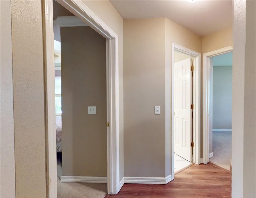 Bentonville, Arkansas 72712, United States, 3 Bedrooms Bedrooms, ,2 BathroomsBathrooms,Residential,Pending,132309