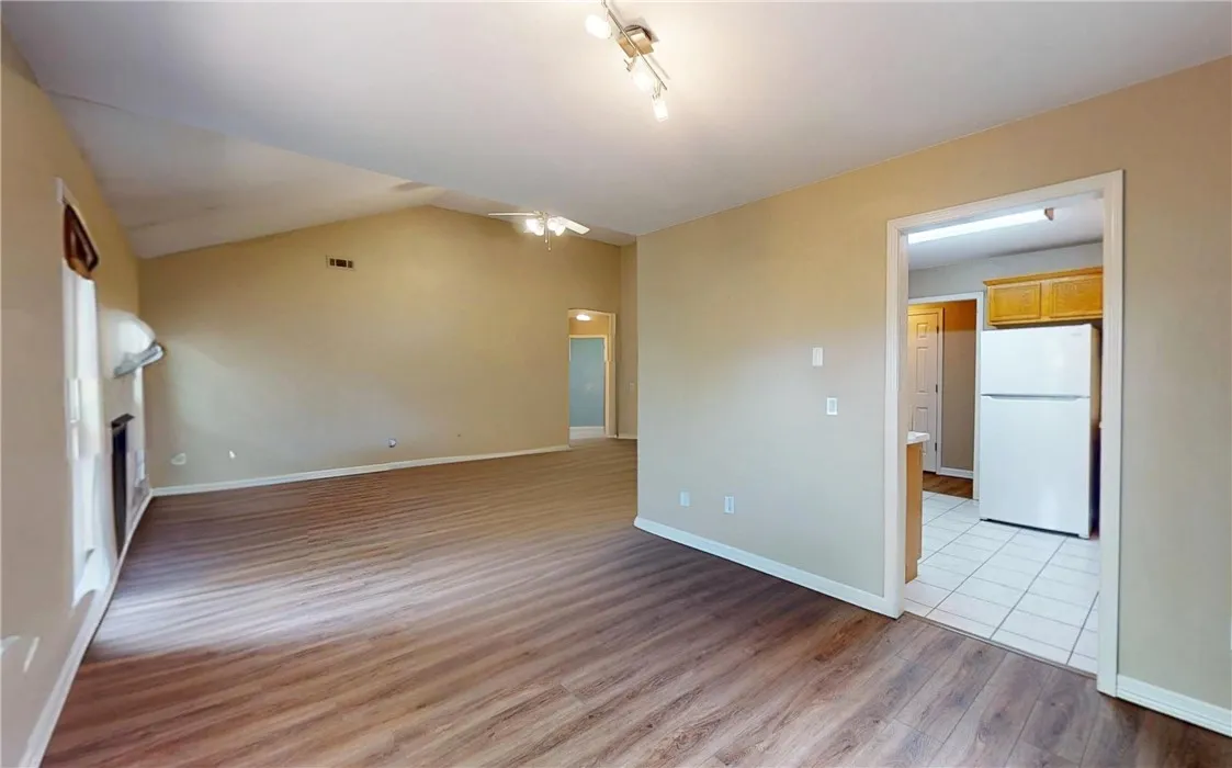 Bentonville, Arkansas 72712, United States, 3 Bedrooms Bedrooms, ,2 BathroomsBathrooms,Residential,Pending,132309