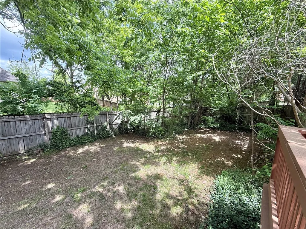 Bentonville, Arkansas 72712, United States, 3 Bedrooms Bedrooms, ,2 BathroomsBathrooms,Residential,Pending,132309