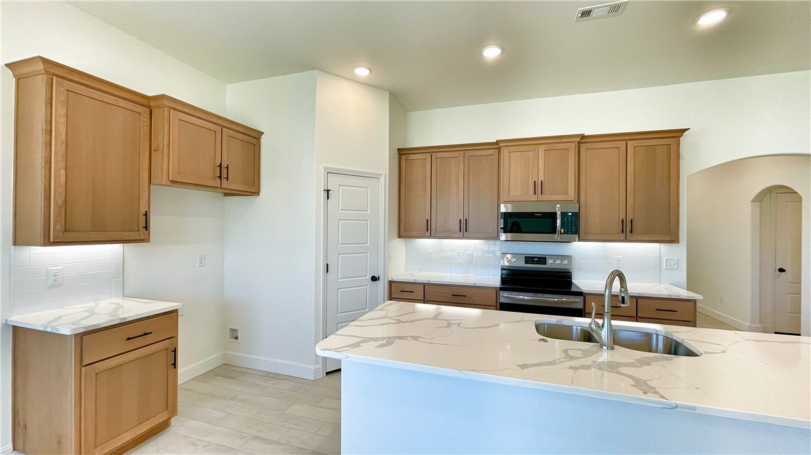 Grand Estates Ph 2 Gentry - Residential Lease