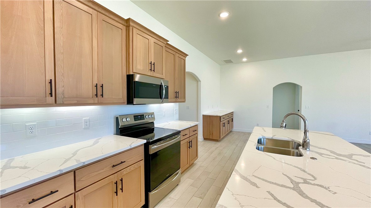 Grand Estates Ph 2 Gentry - Residential Lease