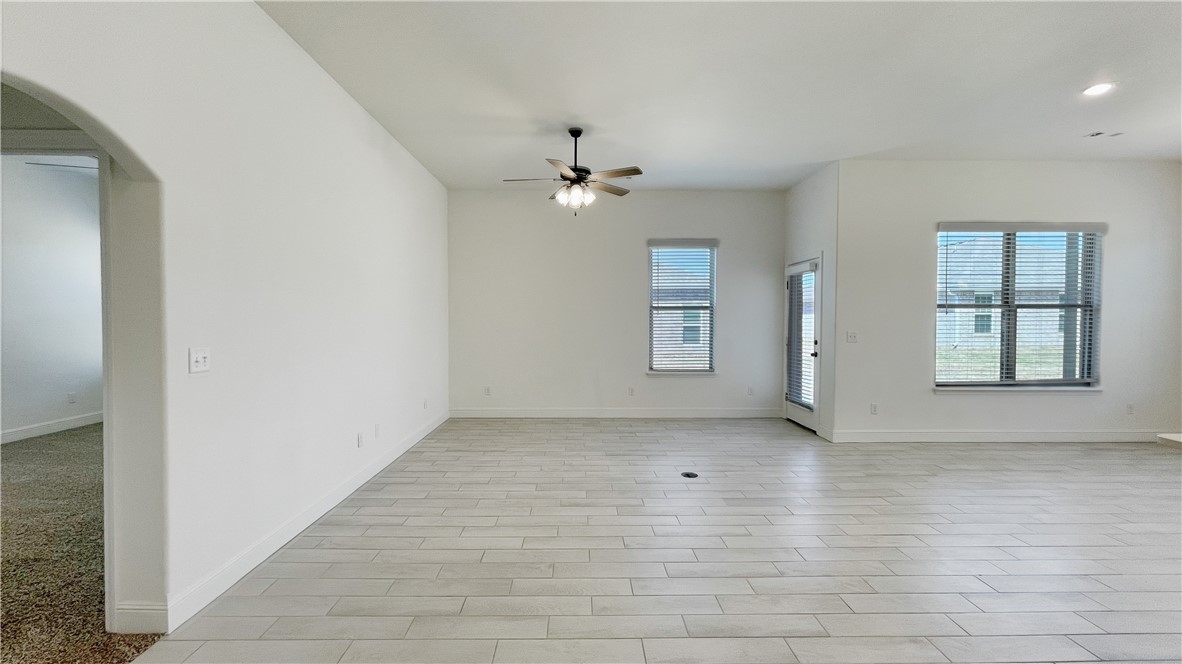 Grand Estates Ph 2 Gentry - Residential Lease