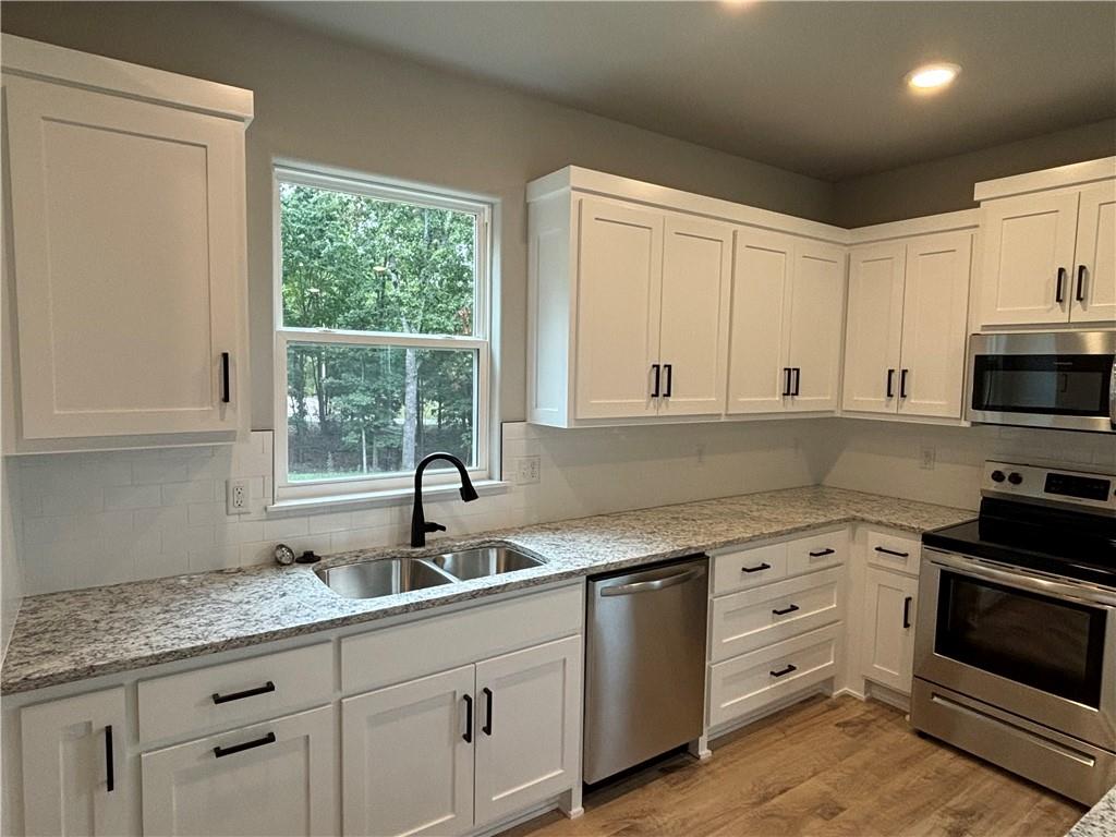 Ayr Sub Bvv - Residential Lease