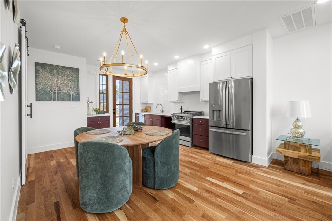 Phase I Pv Twnhms - Residential Lease