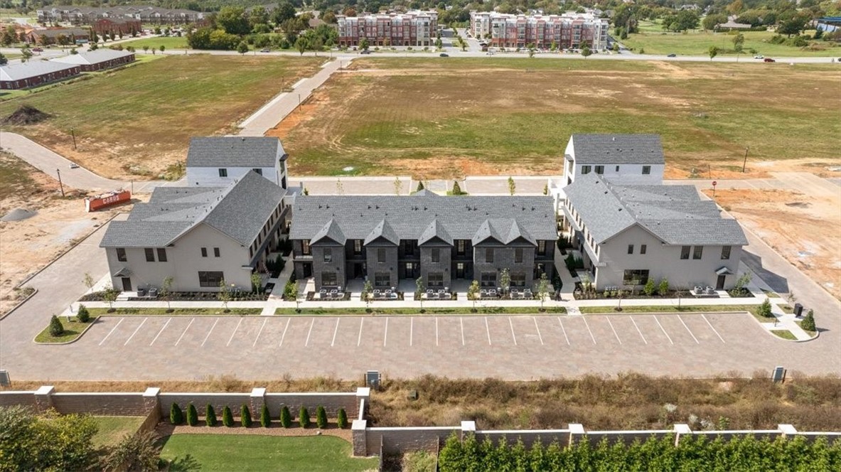 Phase I Pv Twnhms - Residential Lease