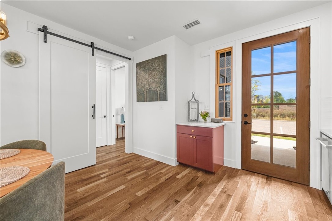 Phase I Pv Twnhms - Residential Lease