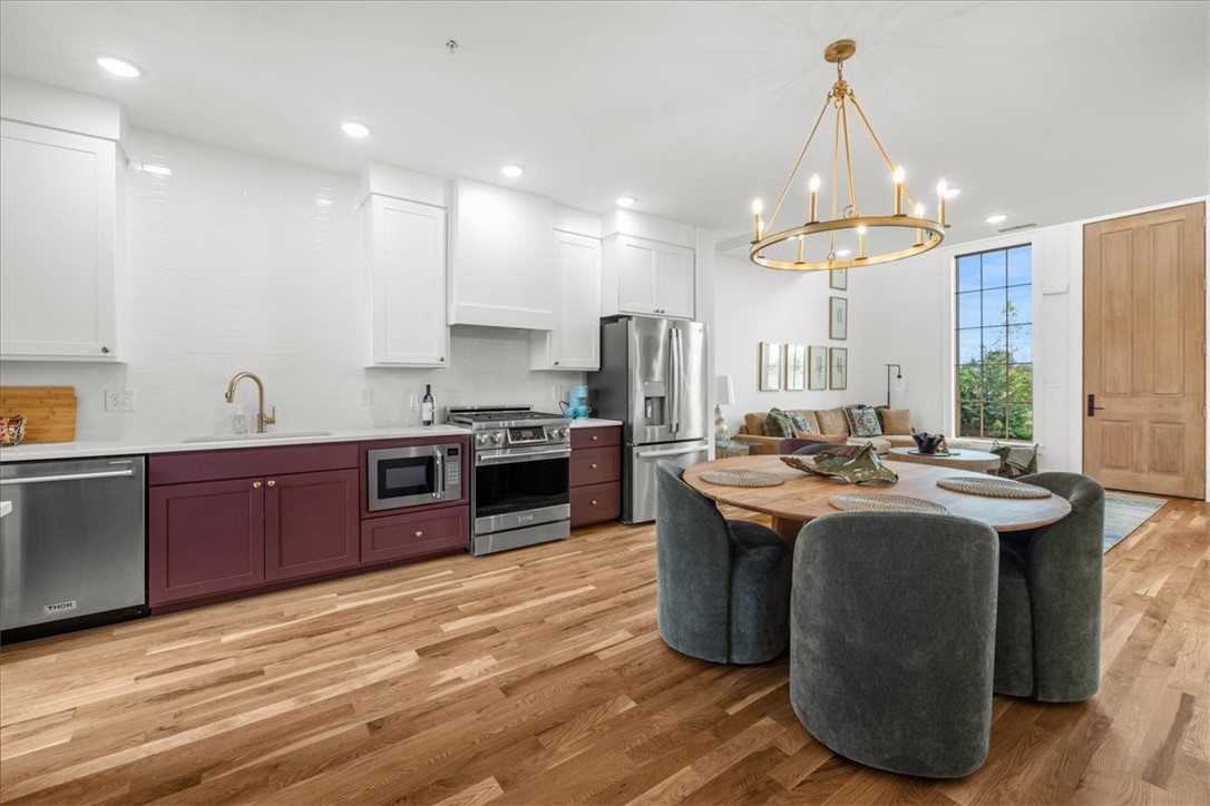 Phase I Pv Twnhms - Residential Lease