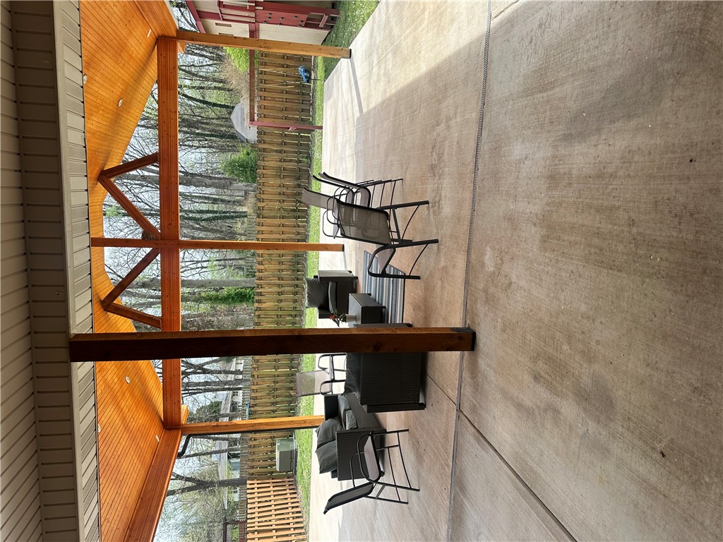 J C Spencers Sub Siloam Spgs - Residential