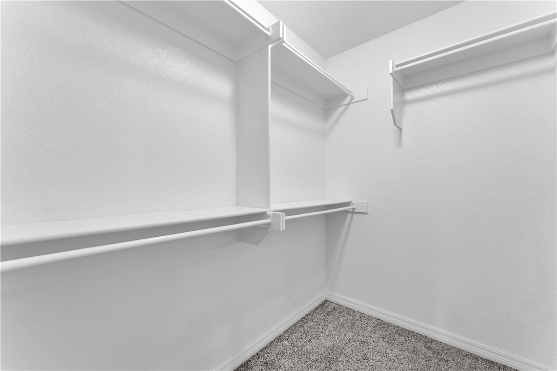 Chelsea Point Ii Rogers - Residential