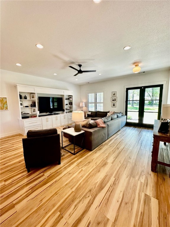 01-18-31-CAVE SPRINGS - Residential