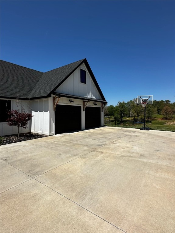 01-18-31-CAVE SPRINGS - Residential