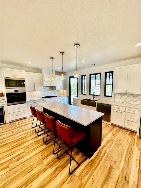 01-18-31-CAVE SPRINGS - Residential