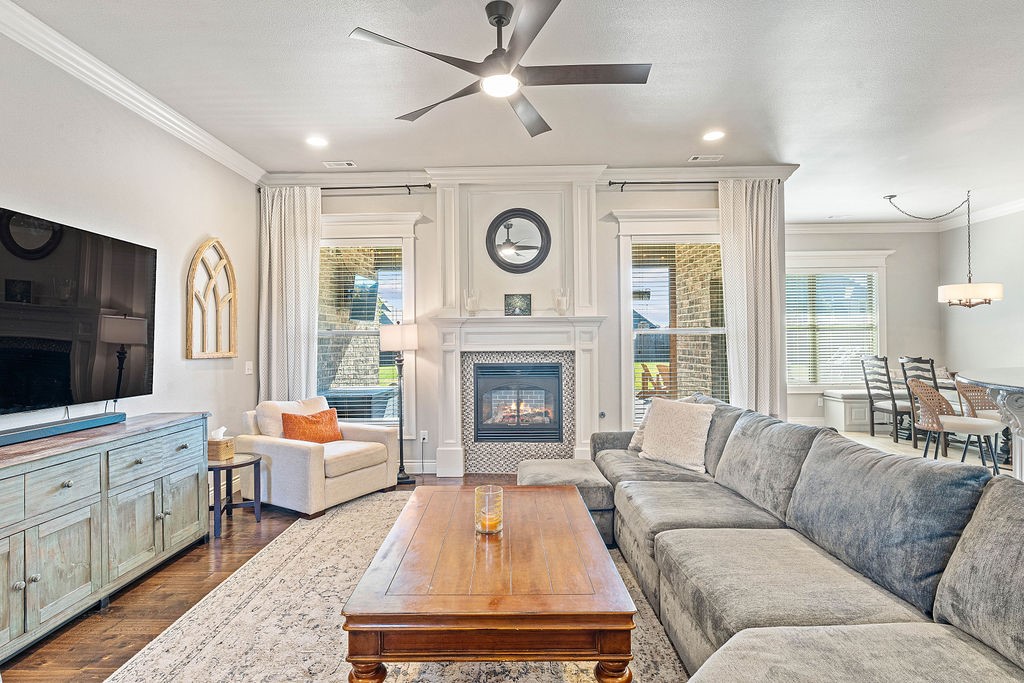 Oak Tree Centerton - Residential