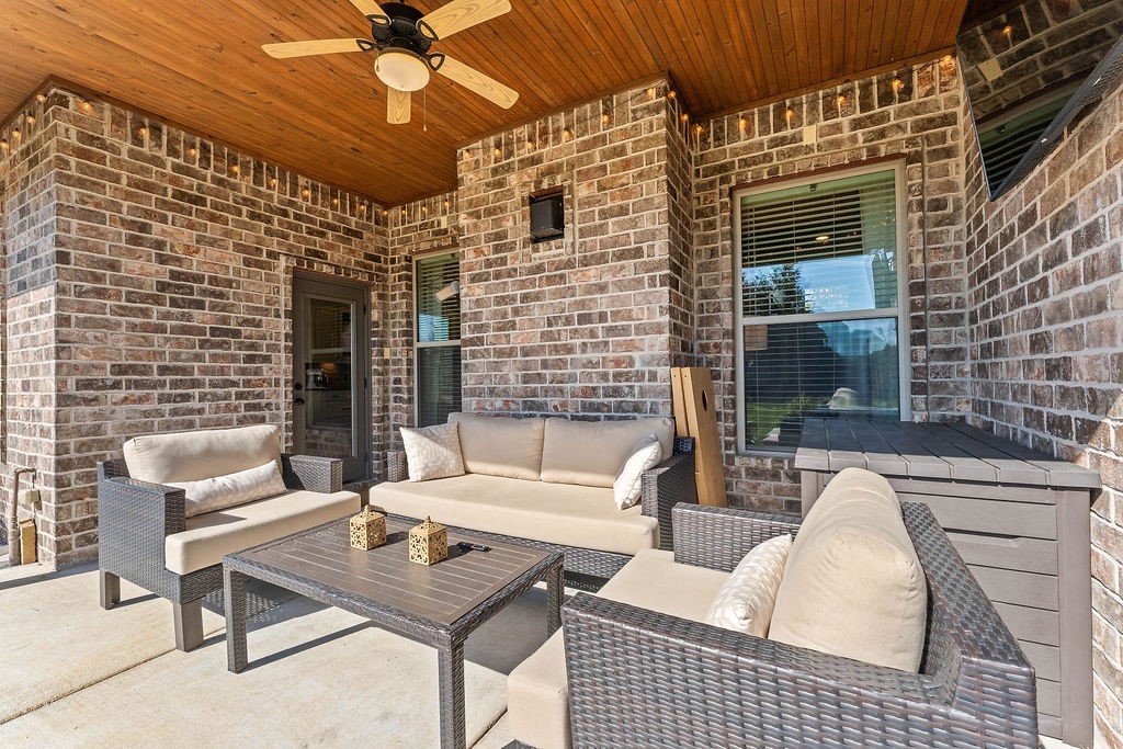 Oak Tree Centerton - Residential