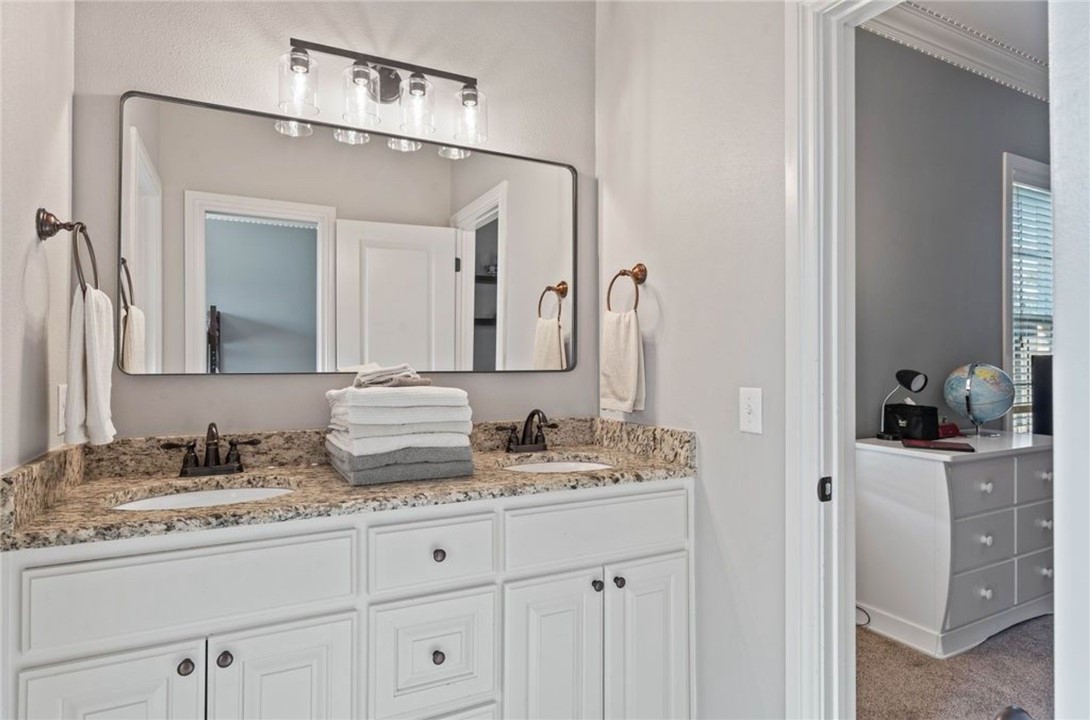 Oak Tree Centerton - Residential