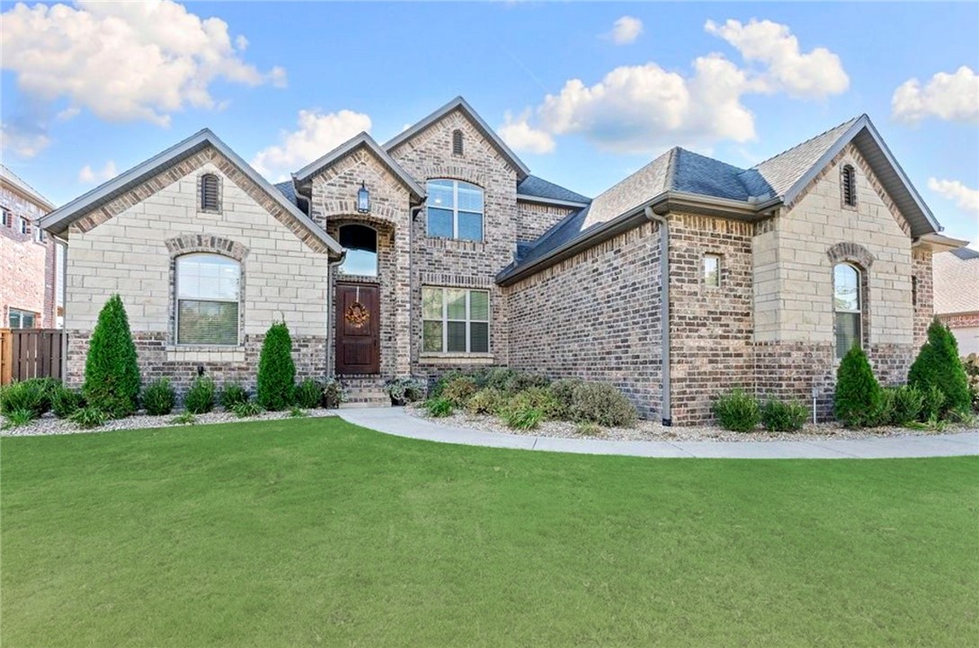 Oak Tree Centerton - Residential