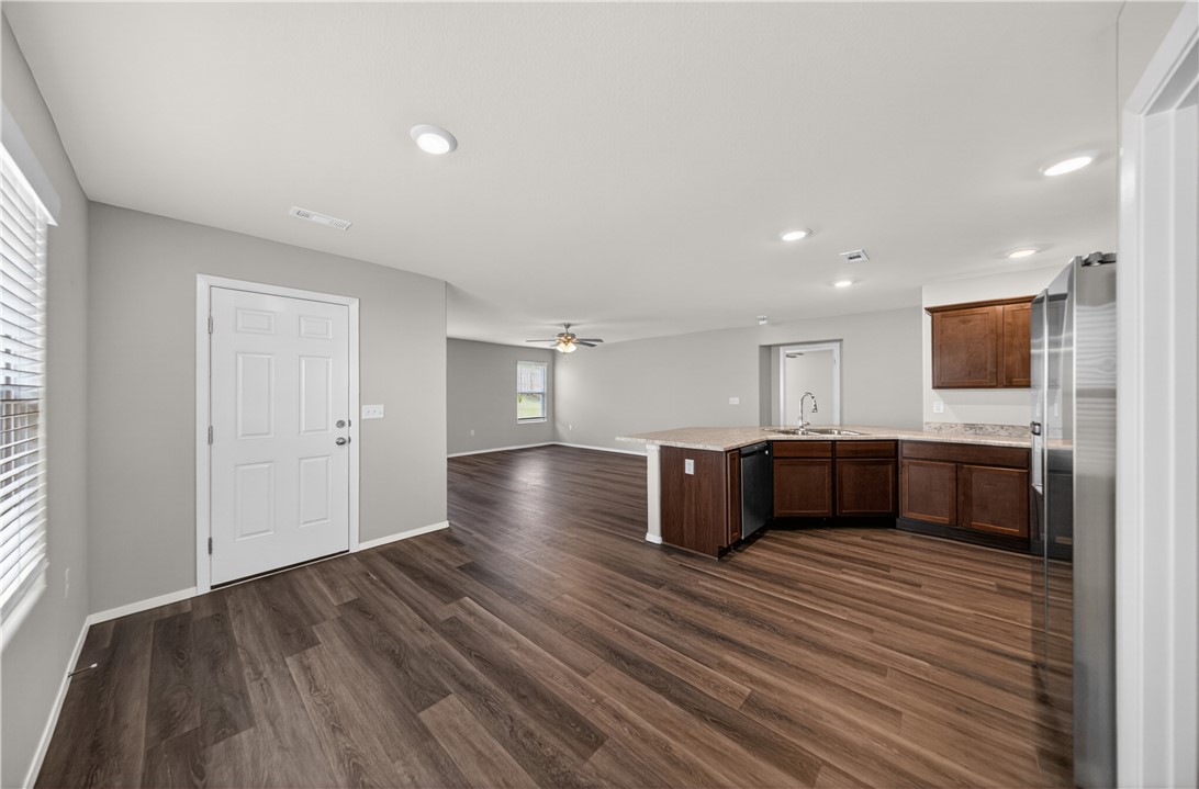 Providence Village Ph3 - Residential Lease