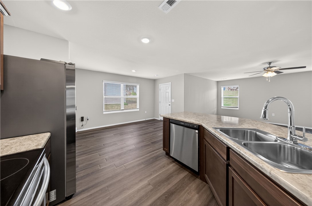 Providence Village Ph3 - Residential Lease