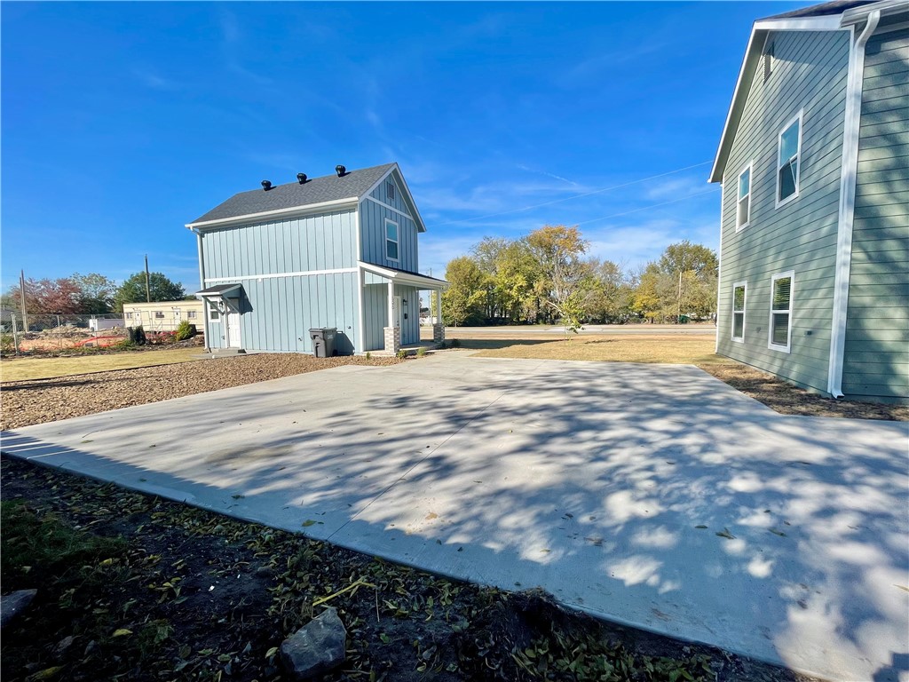 1-17-30 County Court Plat - Residential Lease