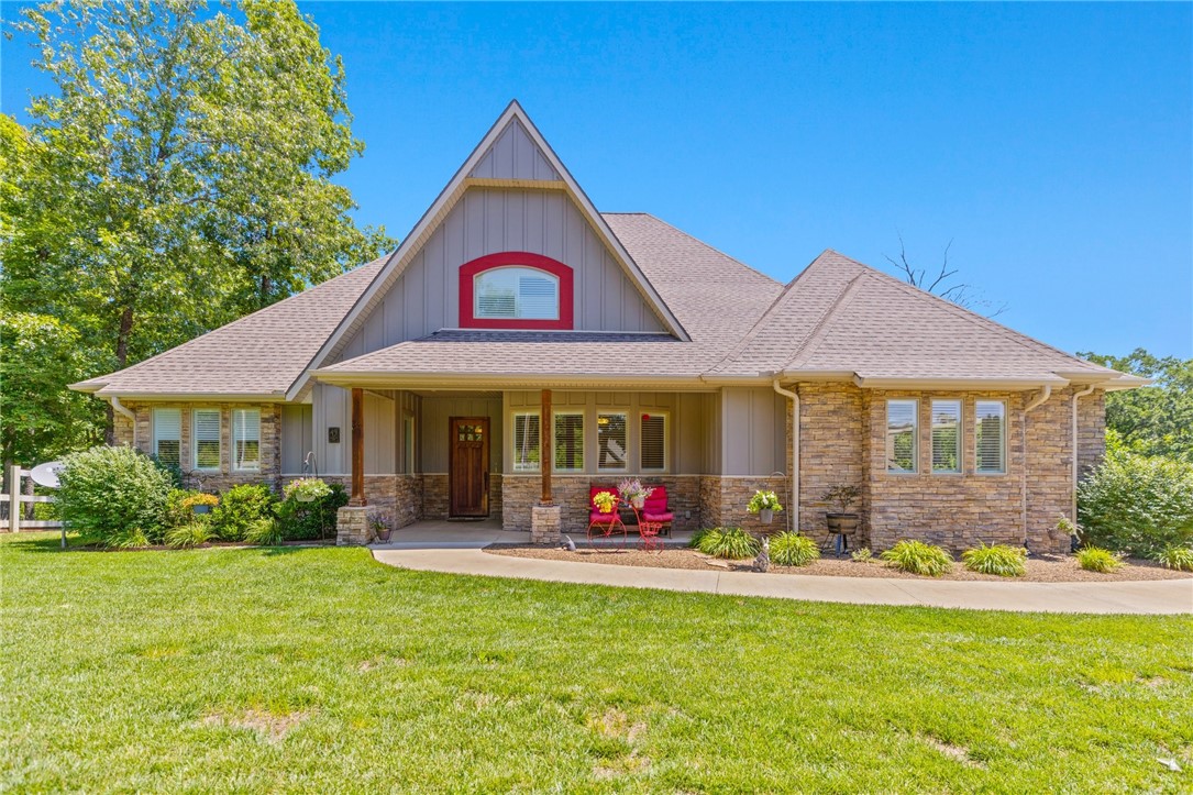 This custom OAK home was featured by Parade of Homes in 2016 and is an absolute must see!
One owner home, comes with 2 additional lots totaling a little over an acre and has a long list of upgrades, including plantation shutters and custom made built-ins in every room.
In the chefs kitchen you'll find double convection ovens, built-in microwave, and custom cabinets galore to store spices and appliances easily.
The primary bedroom is oversized and features a show-stopping bath. The 2nd bedroom also has a lovely private bathroom. 3rd bedroom is set up as an office, but has a closet and home is plumbed for 3 beds.
The back porch is a sanctuary made to use year round with in-ceiling incandescent heaters. Entertain friends with the outdoor kitchen, featuring built in Big Green Egg and Swiss grille with side burner.