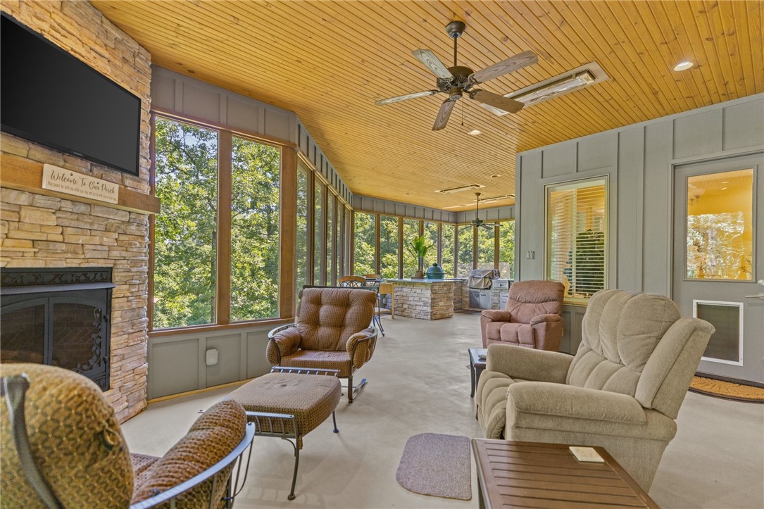 Dunbarton Sub Bvv - Residential