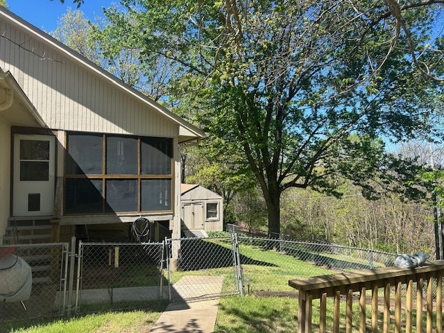 Country Club Estates - Residential