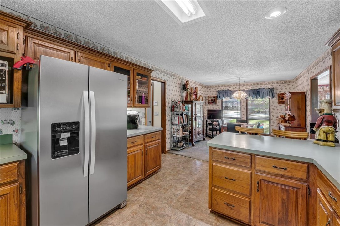 Country Club Estates - Residential