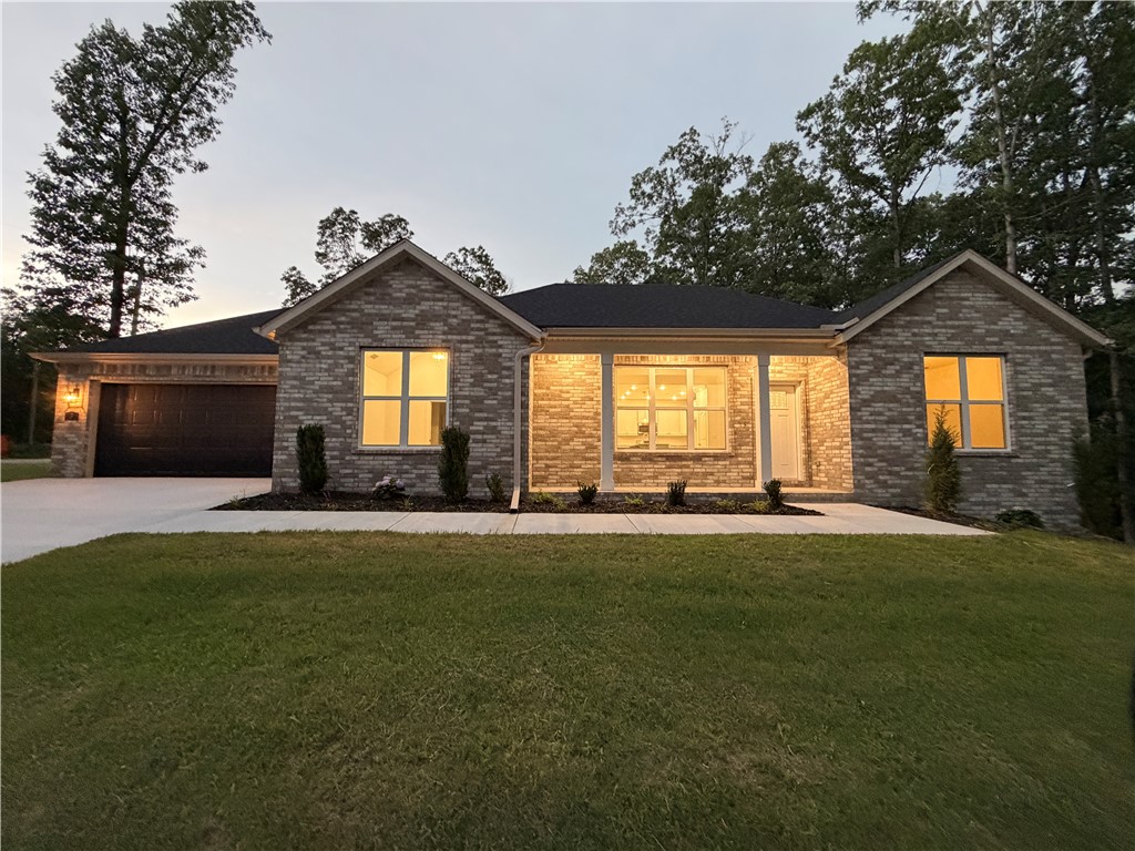 Photo 1 of 22 — 3 Tenterden Lane, Bella Vista, AR 72714