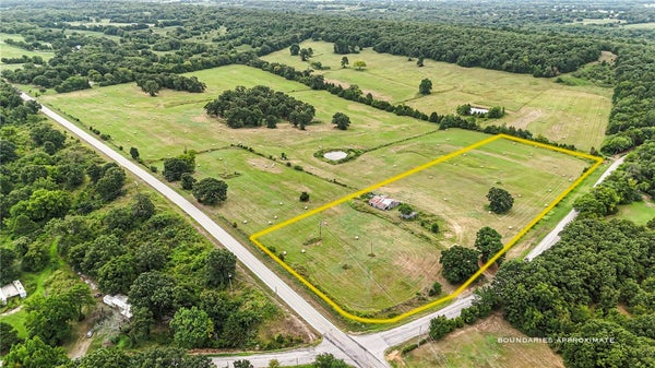 2 WITCHERVILLE RD, GREENWOOD, AR 72936 - Image bb46d6b52db34de0906a5d8e467f3ae4/1069062666