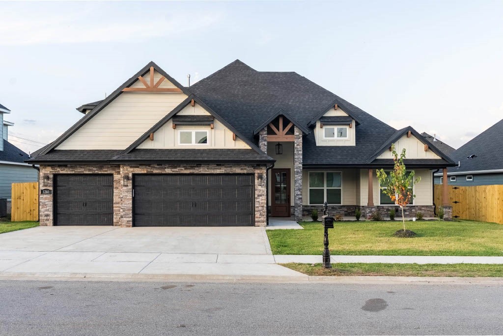 Maple Estates - Residential