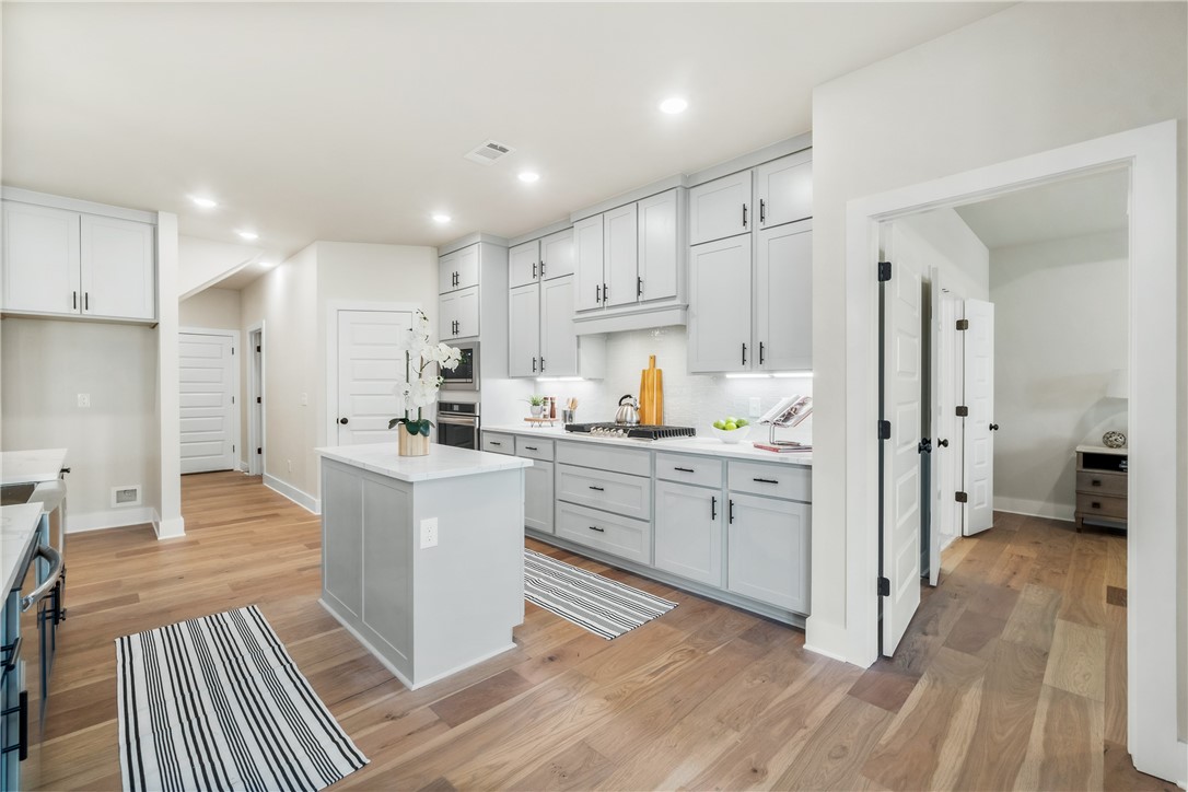 Maple Estates - Residential