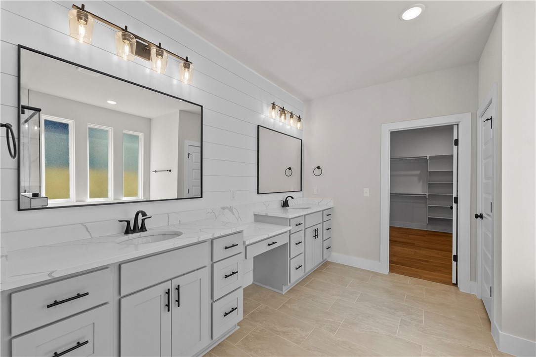 Maple Estates - Residential