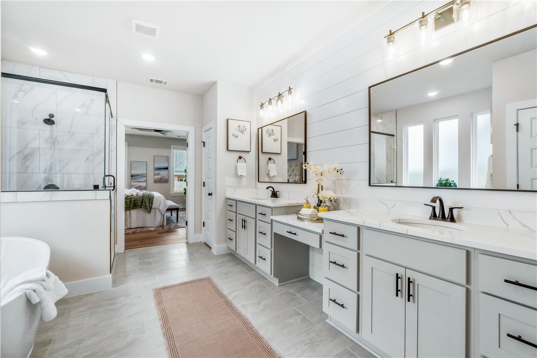 Maple Estates - Residential