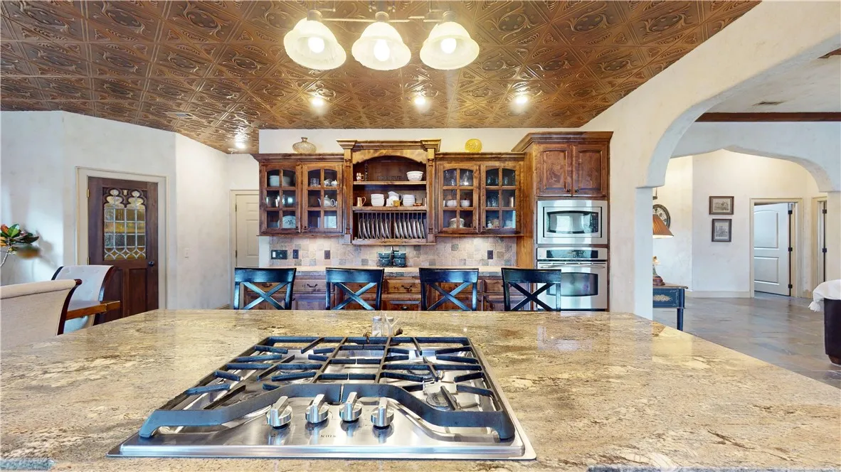 Bentonville, Arkansas 72712, United States, 3 Bedrooms Bedrooms, ,4 BathroomsBathrooms,Residential,Active,34476