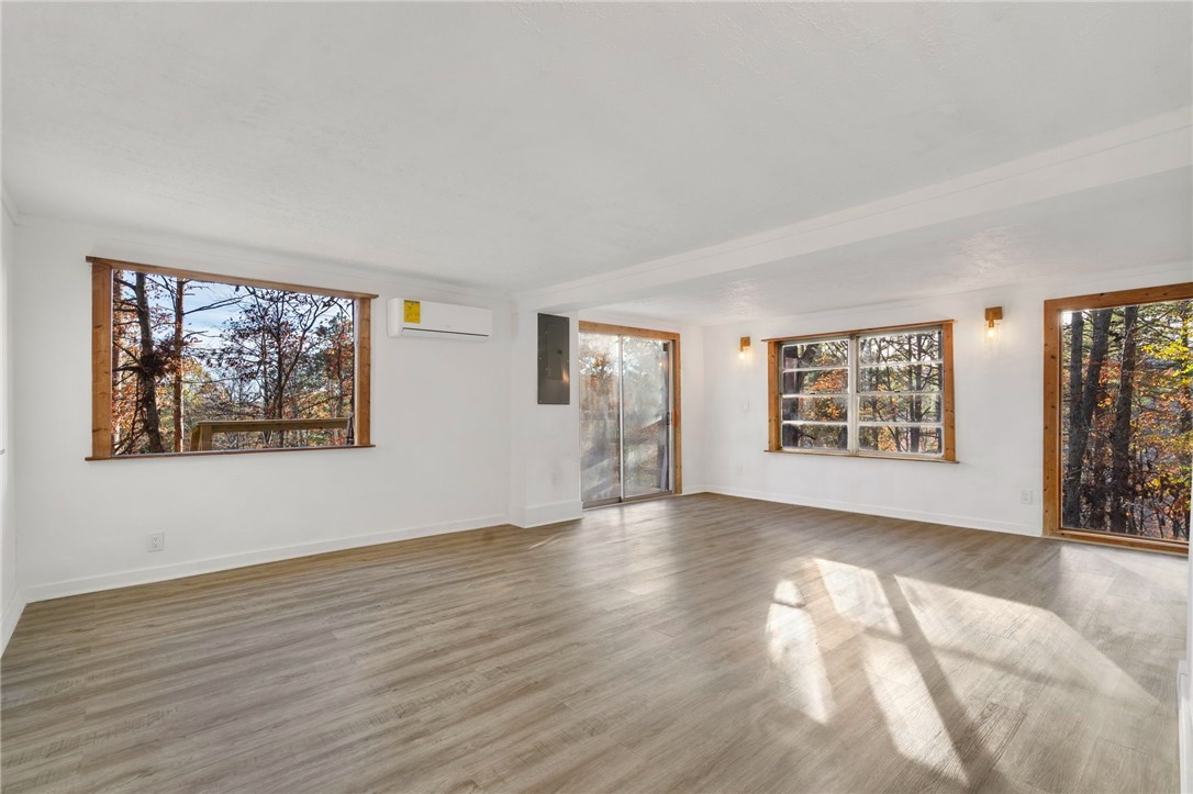 AVOCA DISTRICT - Residential