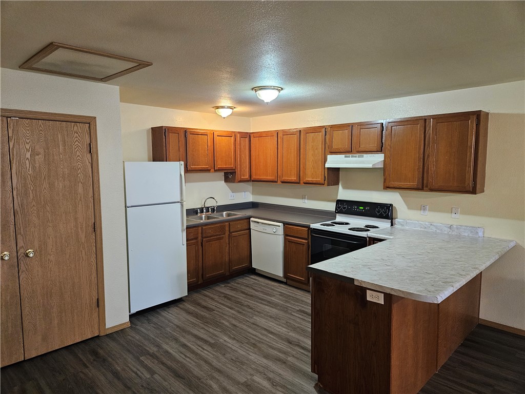 WOMACKS ADD-CENTERTON - Residential Lease