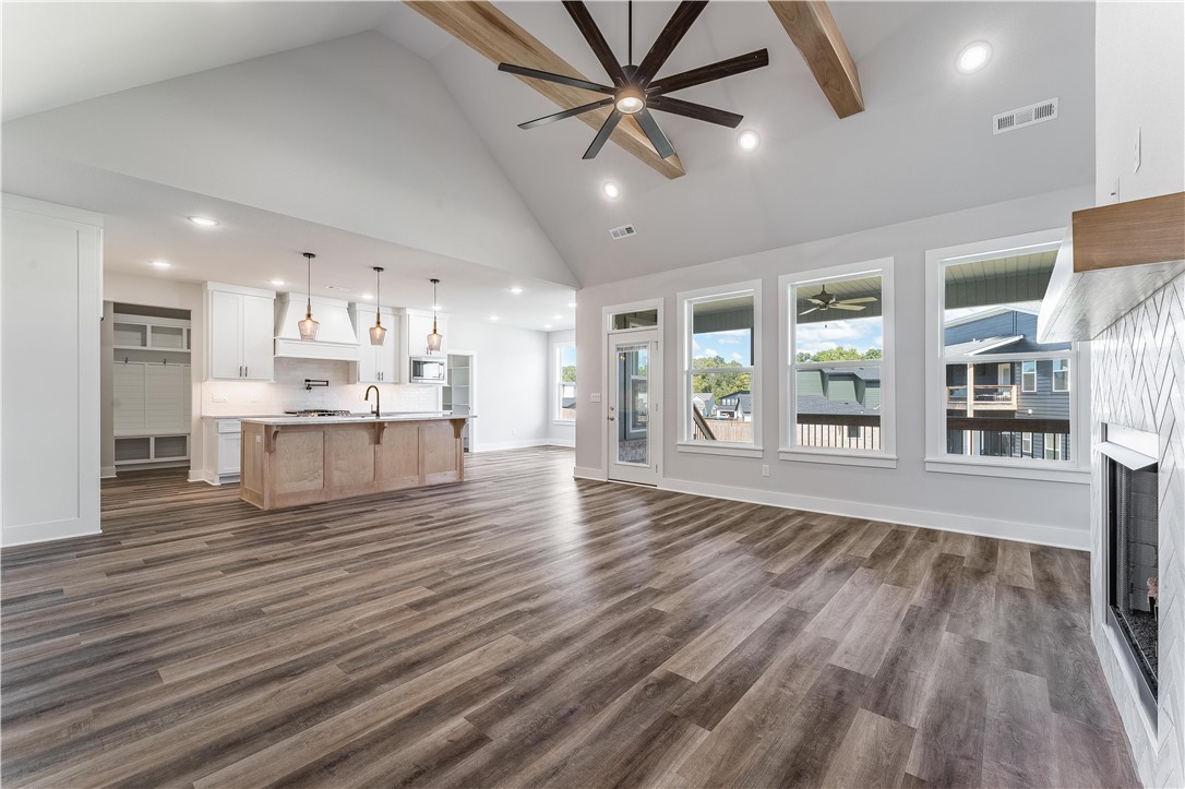 The Greens at Sugar Creek - Residential Lease