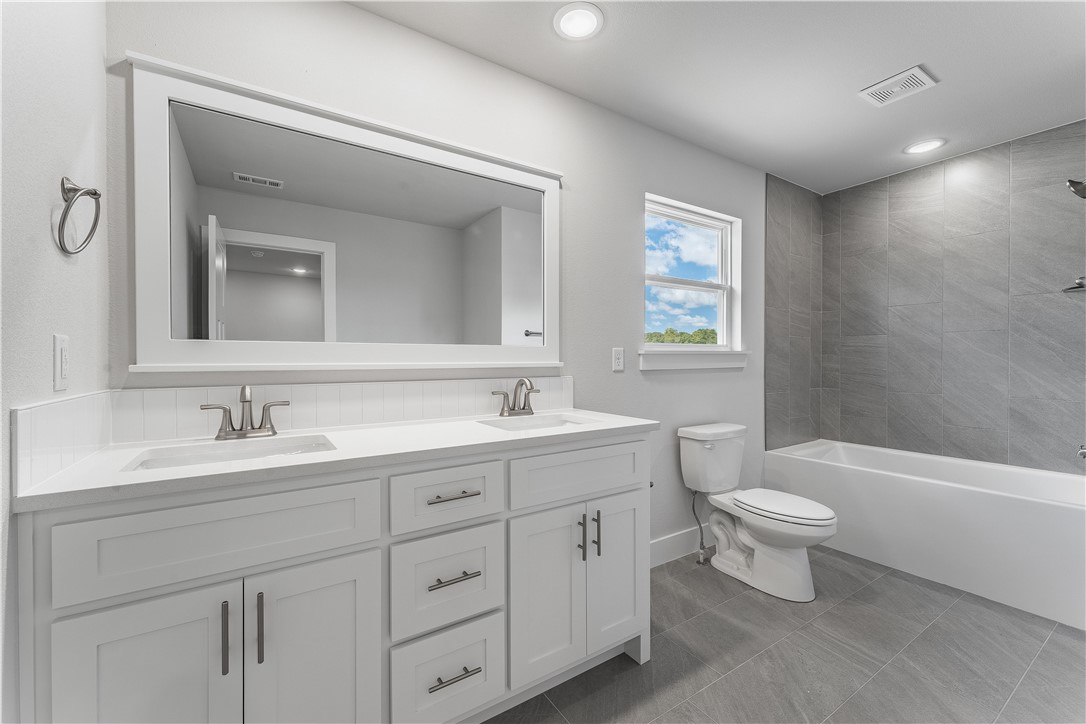 The Greens at Sugar Creek - Residential Lease