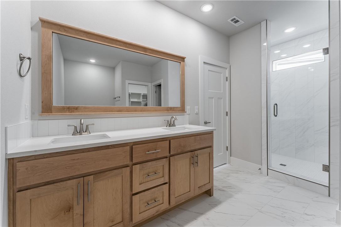 The Greens at Sugar Creek - Residential Lease