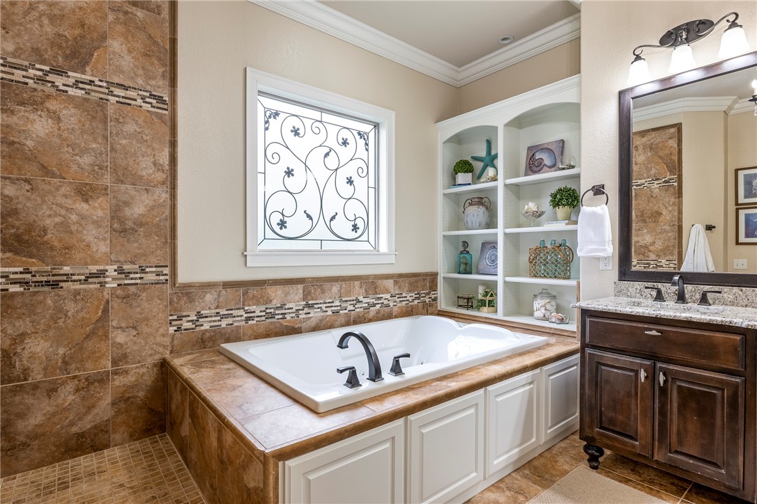 Oak Tree Centerton - Residential