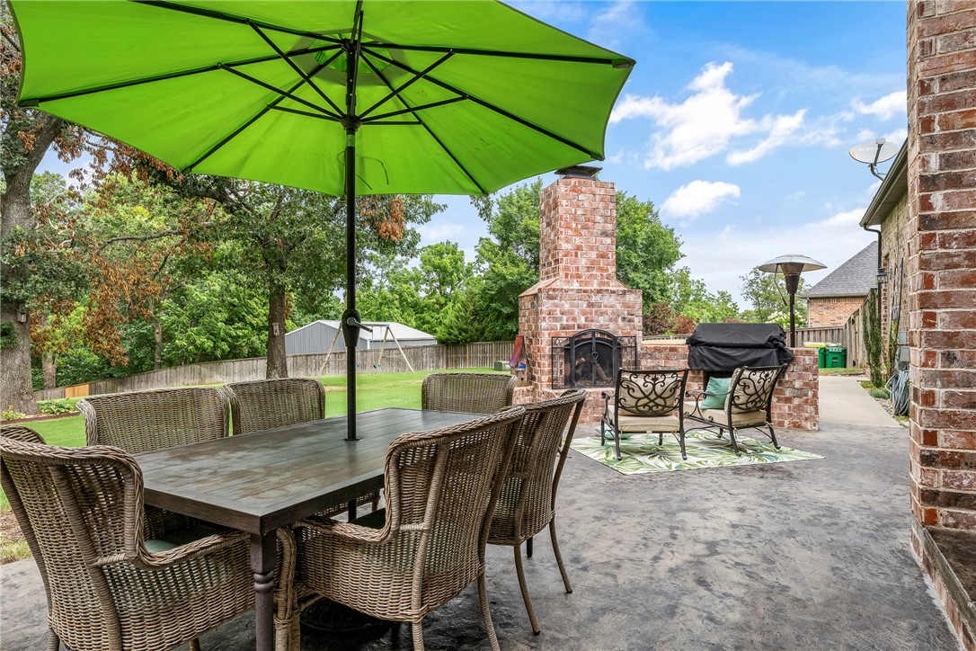 Oak Tree Centerton - Residential