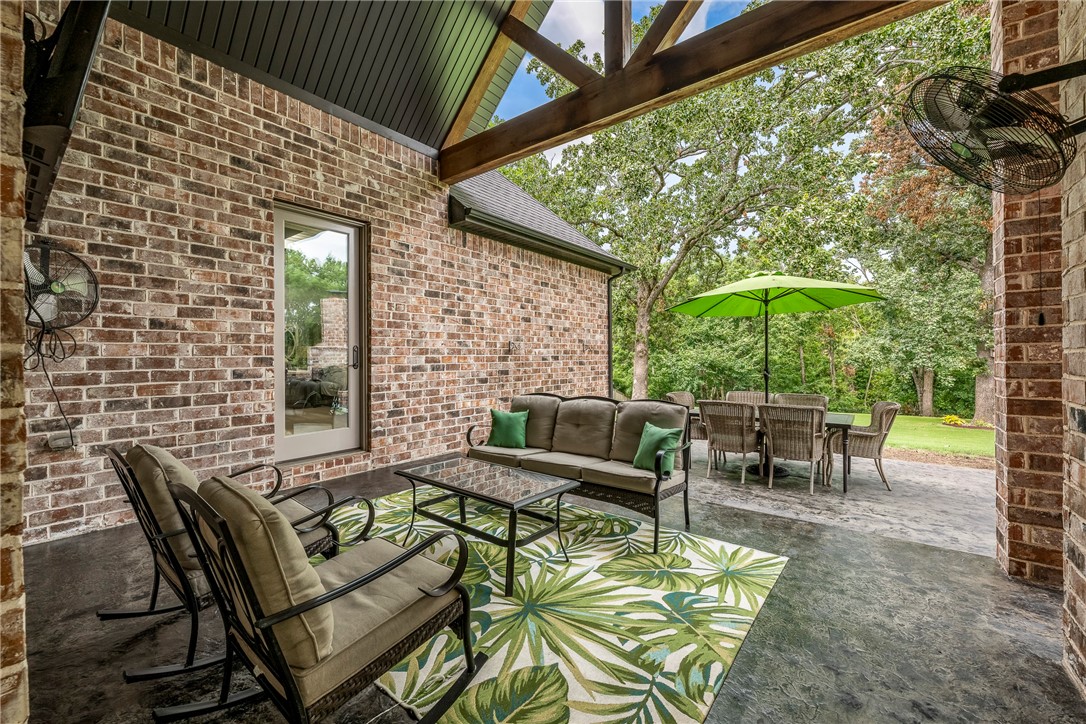 Oak Tree Centerton - Residential