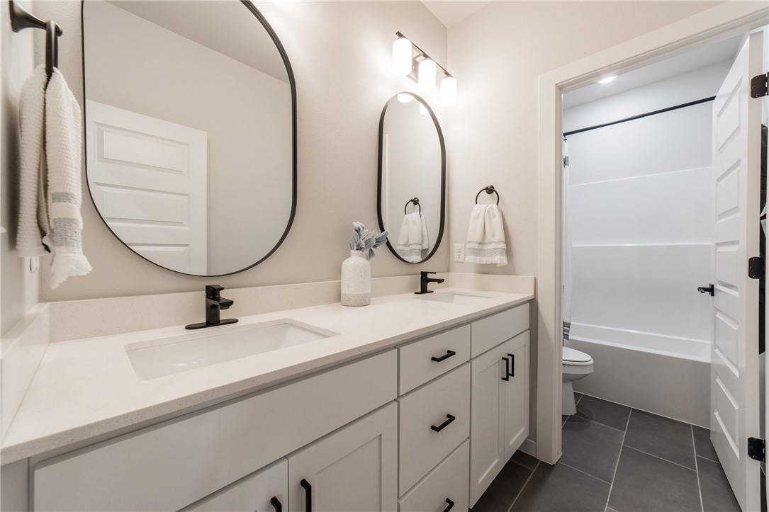 Snyder Meadows - Residential