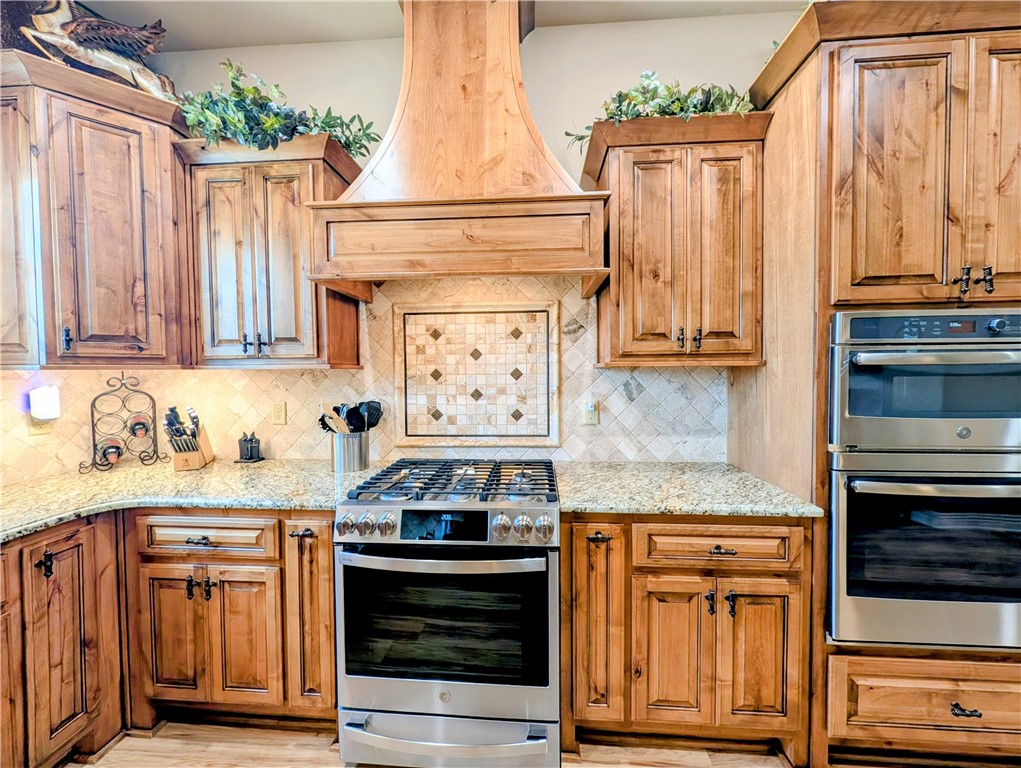 Walnut Creek Sub Gravette - Residential