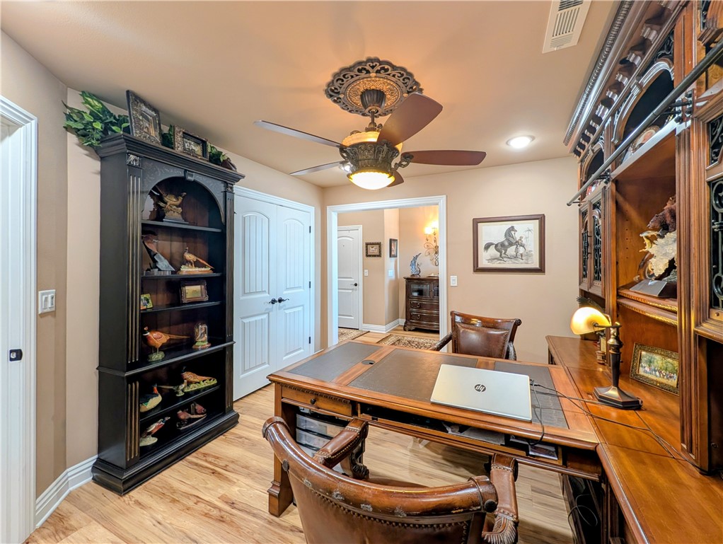 Walnut Creek Sub Gravette - Residential