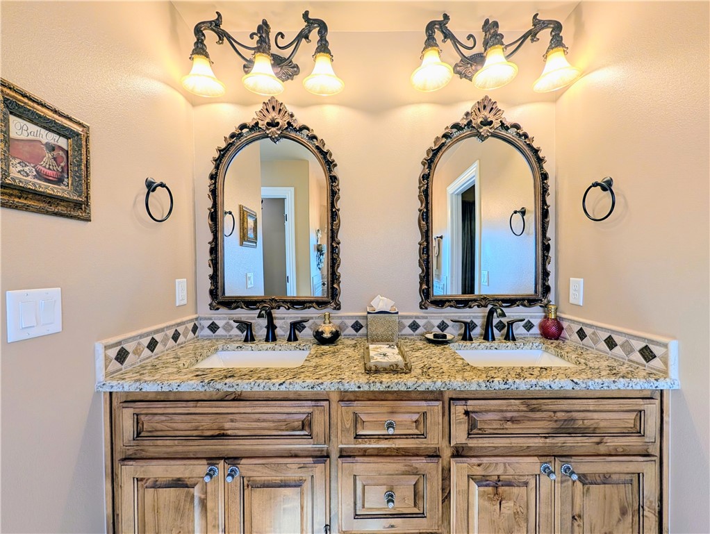 Walnut Creek Sub Gravette - Residential