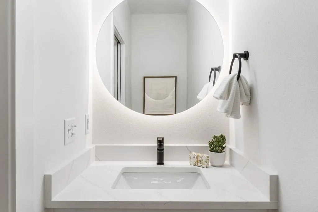 Rogers, Arkansas 72756, United States, 3 Bedrooms Bedrooms, ,3 BathroomsBathrooms,Residential,Active,117084